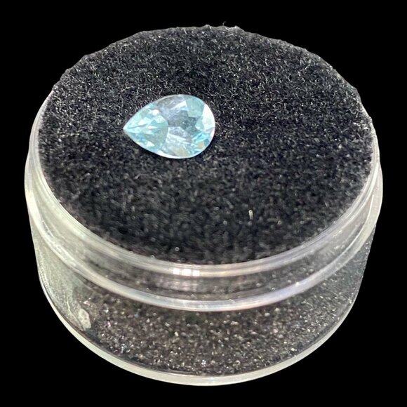 Gemstone London Blue Topaz 11mm x 9mm x 5mm Teardrop Pear Shape Faceted - Picture 2 of 5